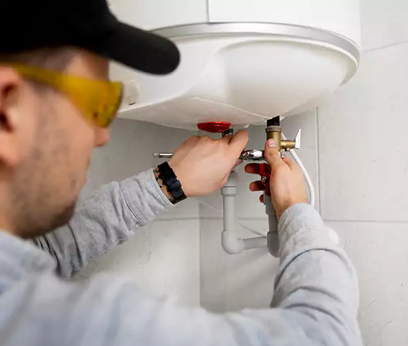 Get Affordable Water Heater Repair Service in Cranston, RI
