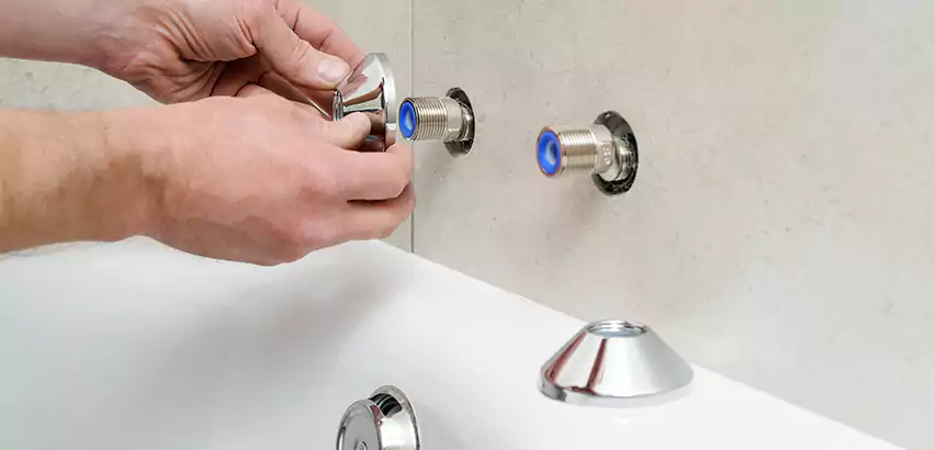 Bathtub Faucet Diverter Replacement in Cranston