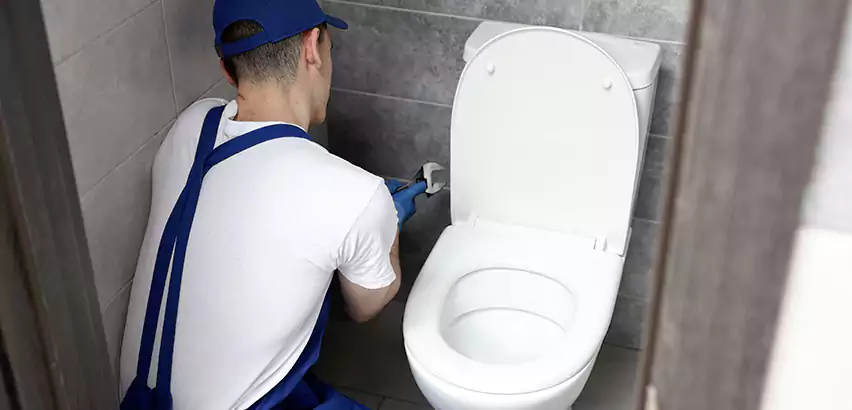 Toilet Lid Replacement in Cranston